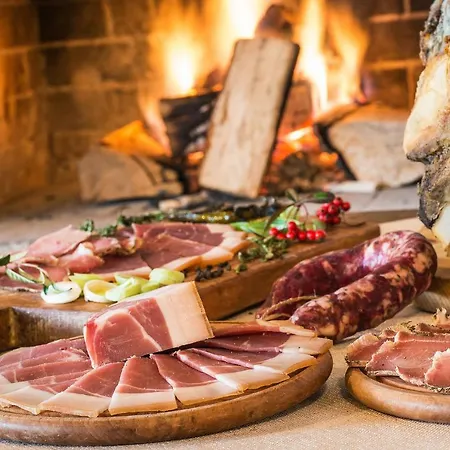 Complex Resort Elena